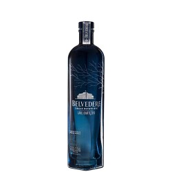 VODKA  BELVEDERE LAKE BARTEZEK  CL 70