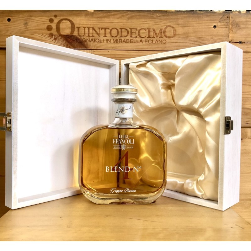 GRAPPA FRANCOLI BLEND NR 4 CL 70 BOX LEGNO GRAPPA FRANCOLI BLEND NR 4 CL 70 BOX LEGNO
